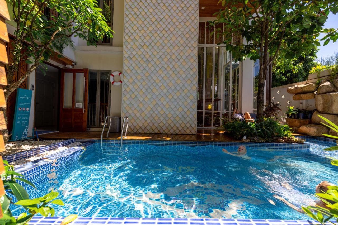 Pastell Oldtown 4*