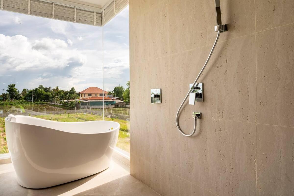 Palm - Award Winning Modern Luxury & Exclusive Villa *