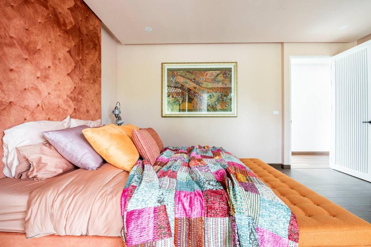 Palm - Award Winning Modern Luxury & Exclusive Villa