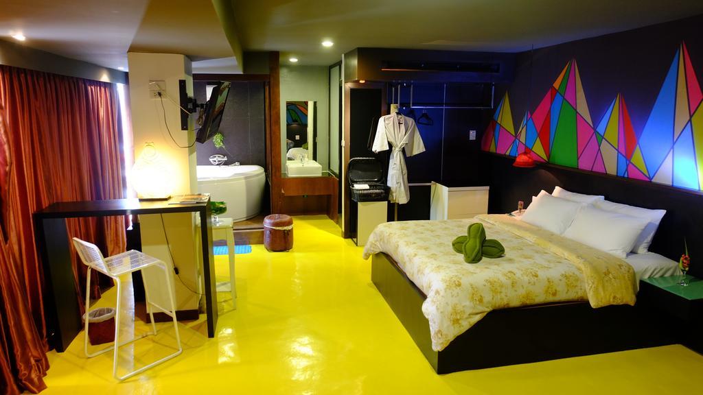 Hug Collection @ Nimman Hotel 3*