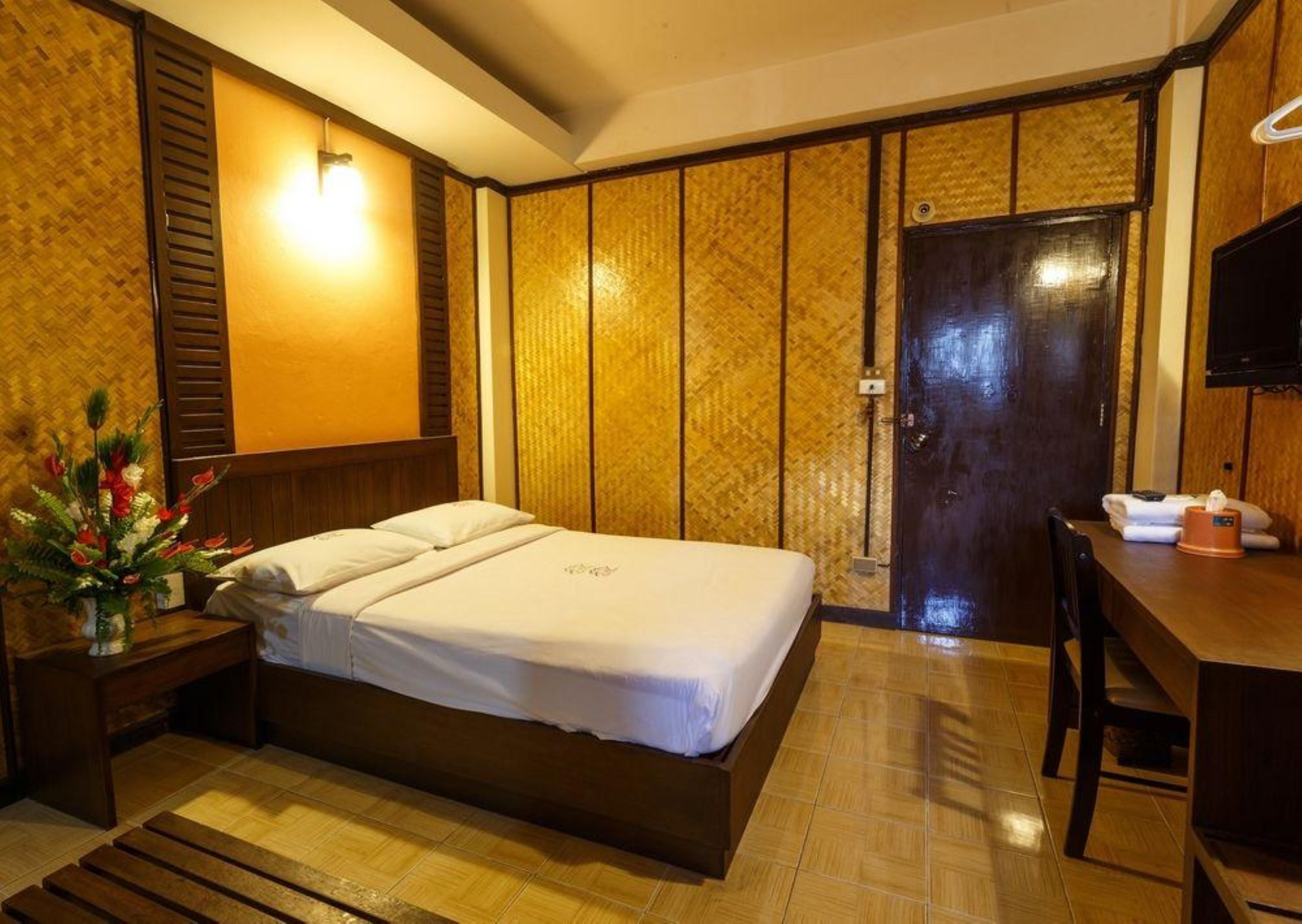 Hotel Luck Thai 3*