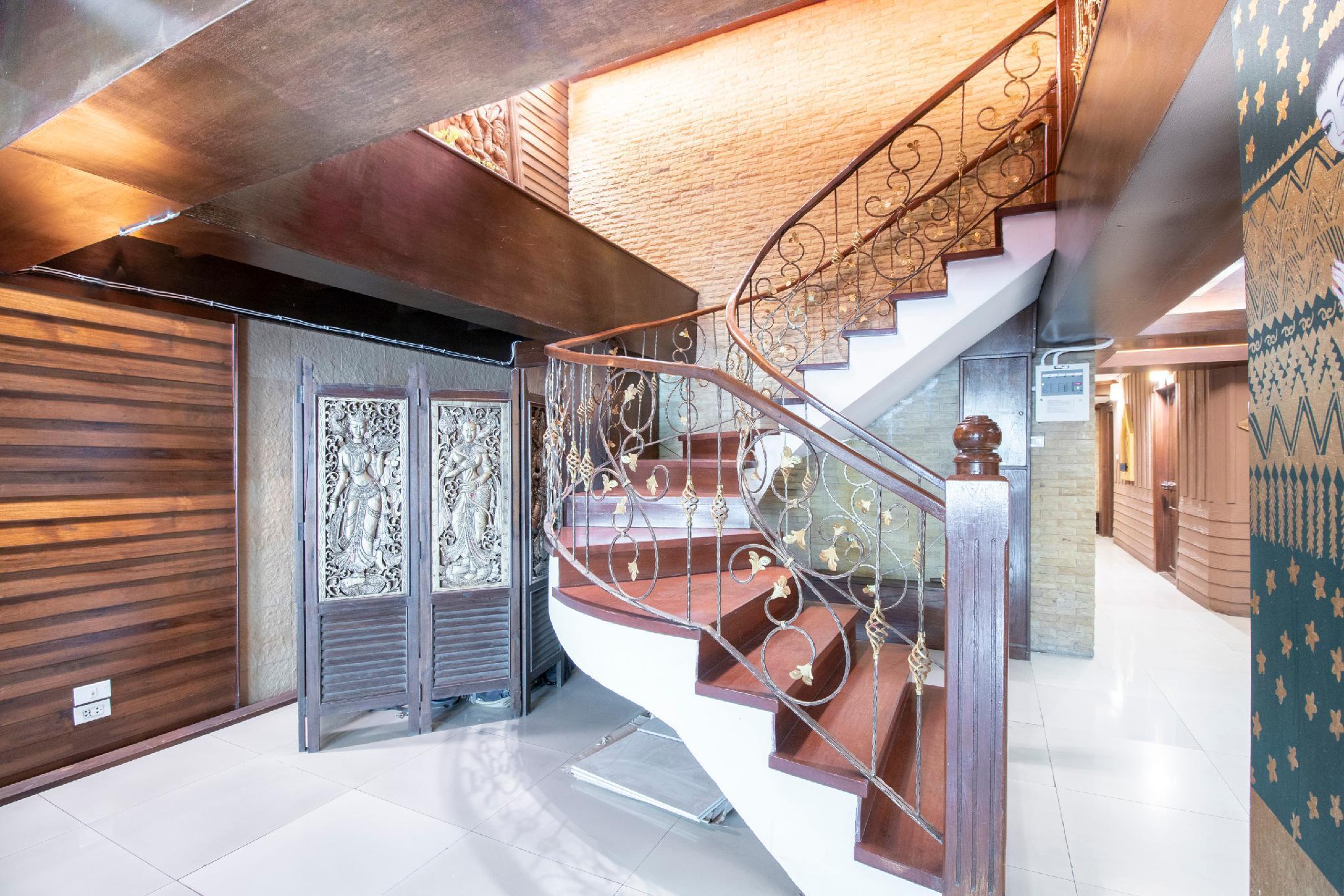 Hotel Oyo 635 Sira Boutique