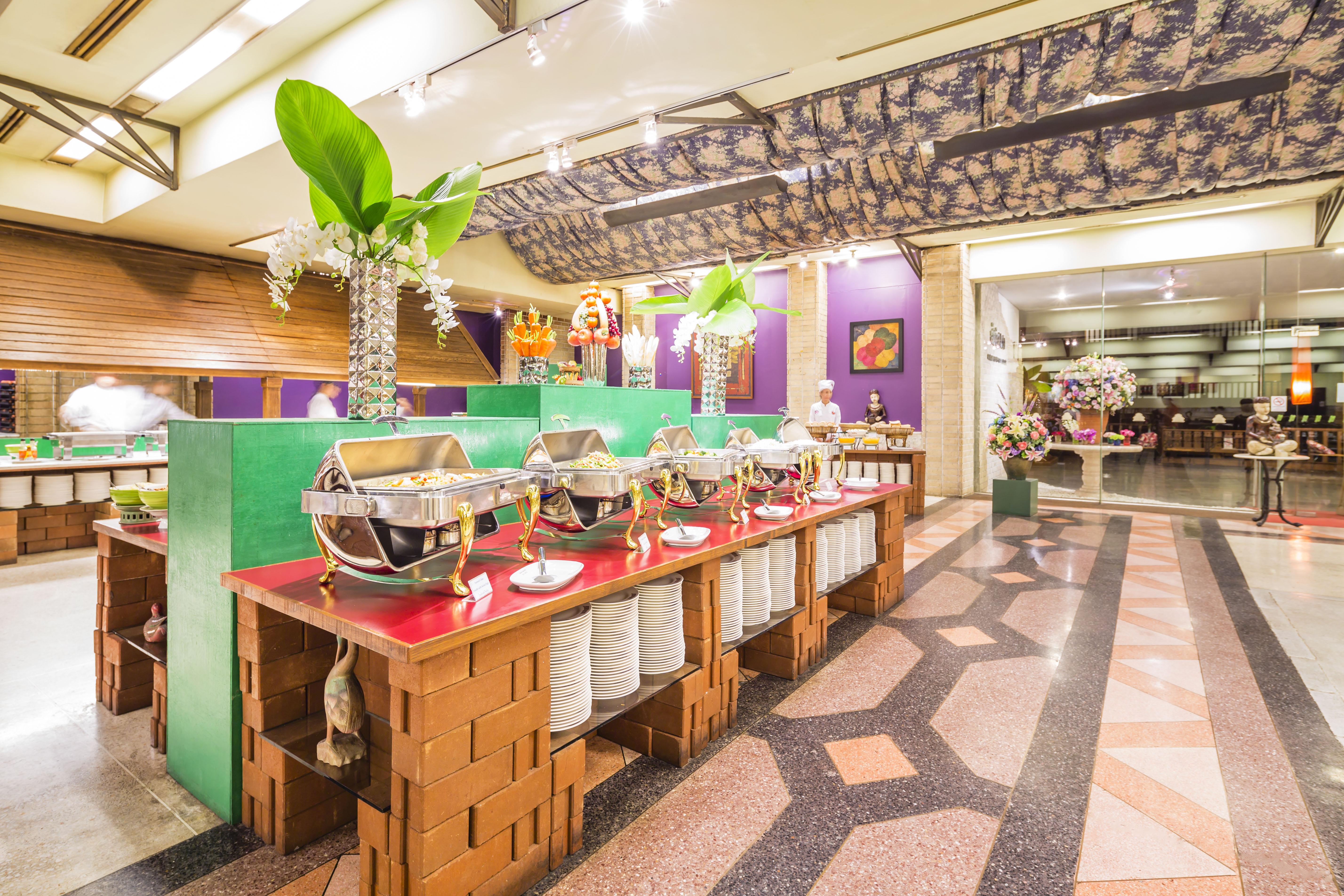 Hotel Lotus Pang Suan Kaew 4*