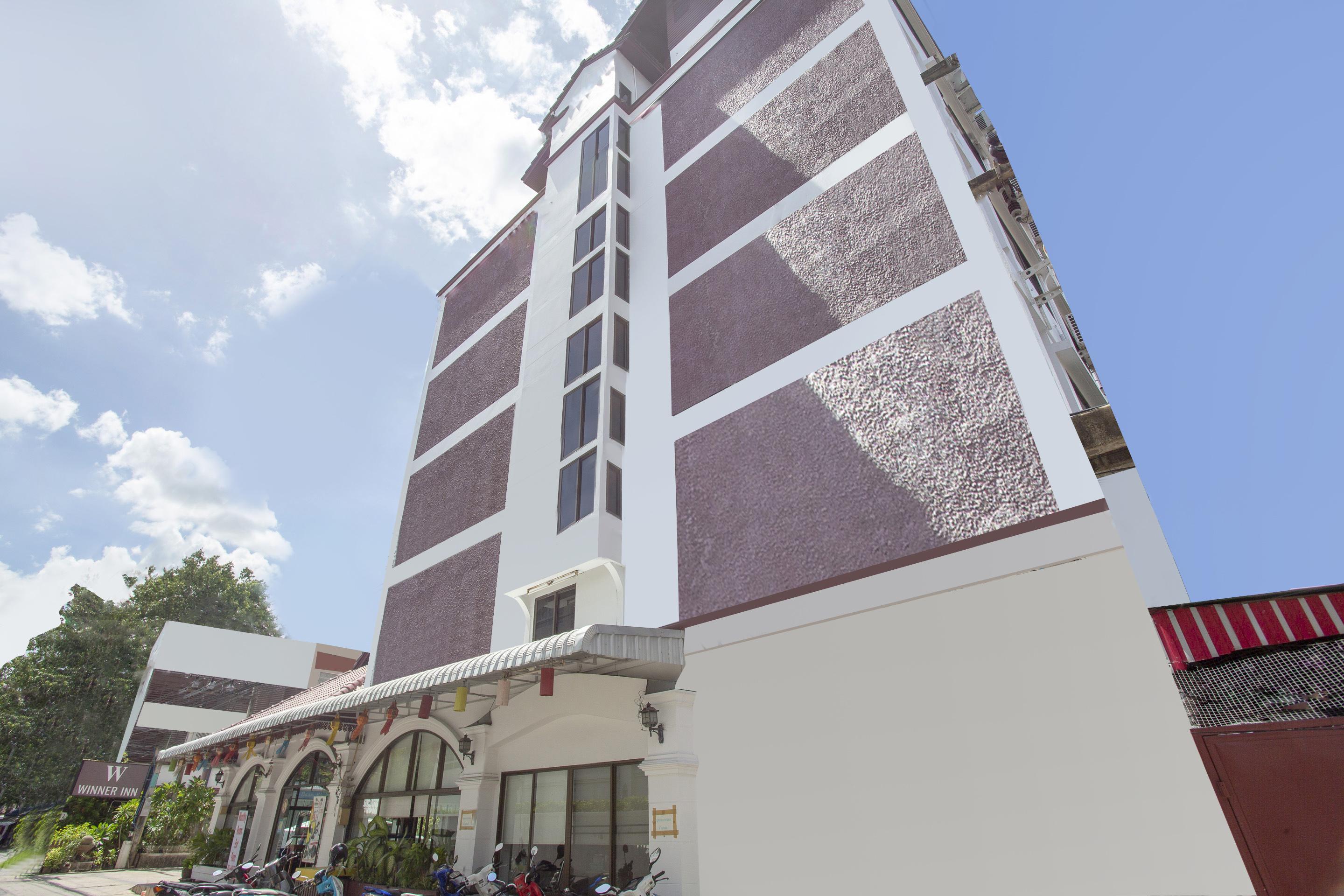 Super Oyo 1096 Winner Hotel 3*