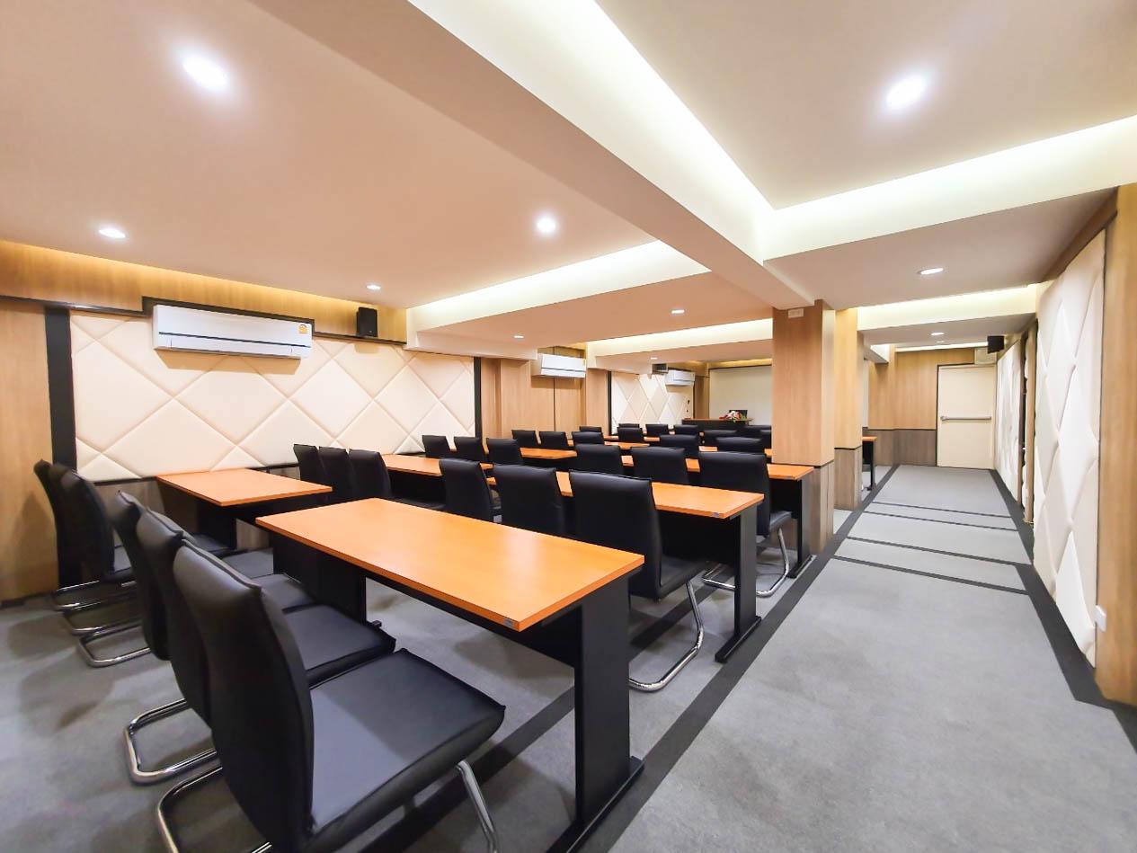 M Hotel 3*