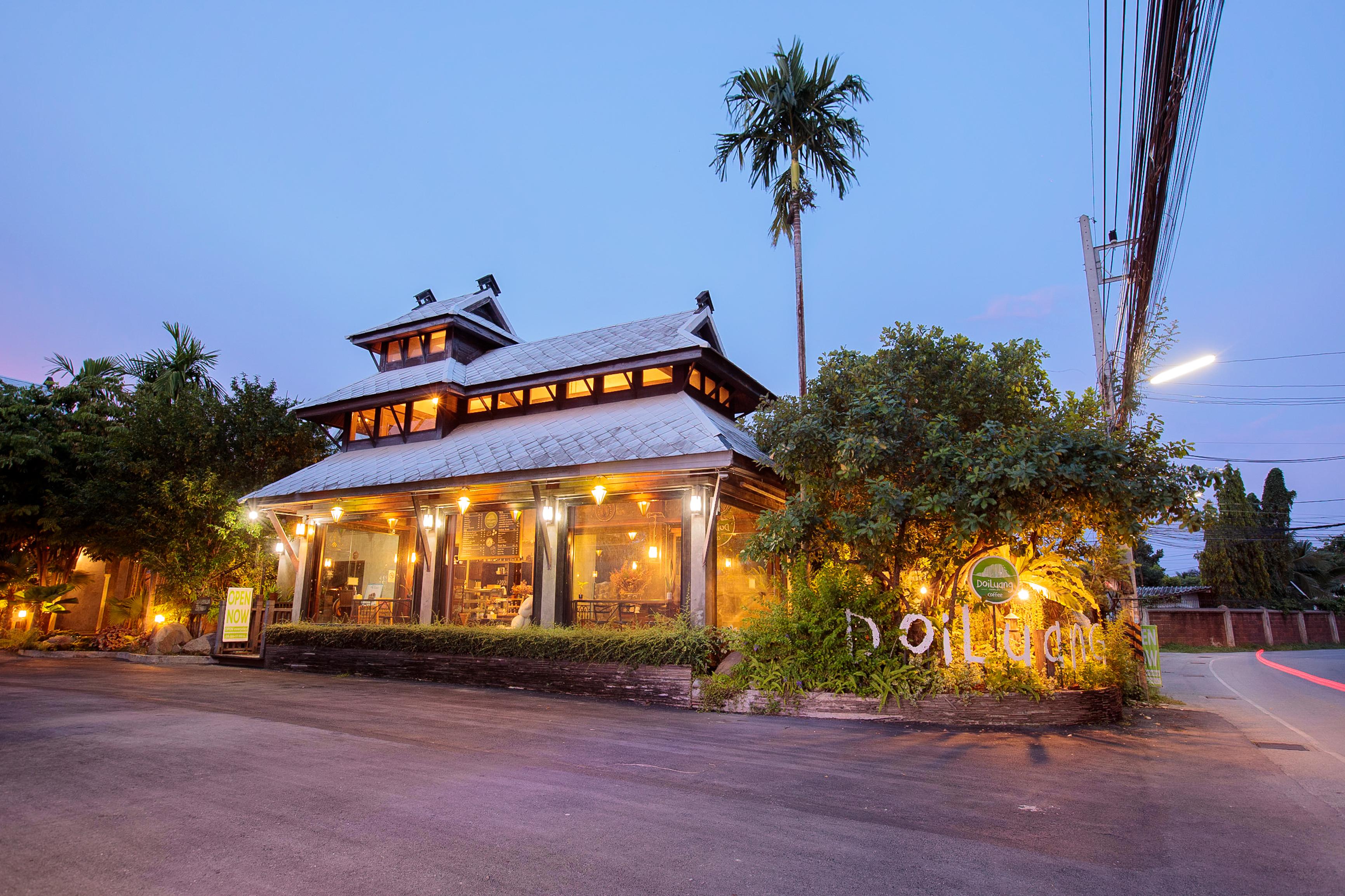 Hotel Huen Jao Ban Hotel 4*