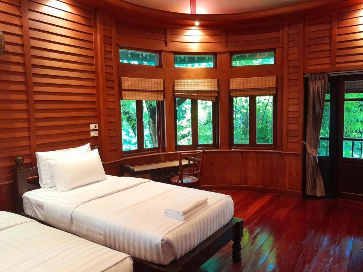 Avara Signature House Hotel