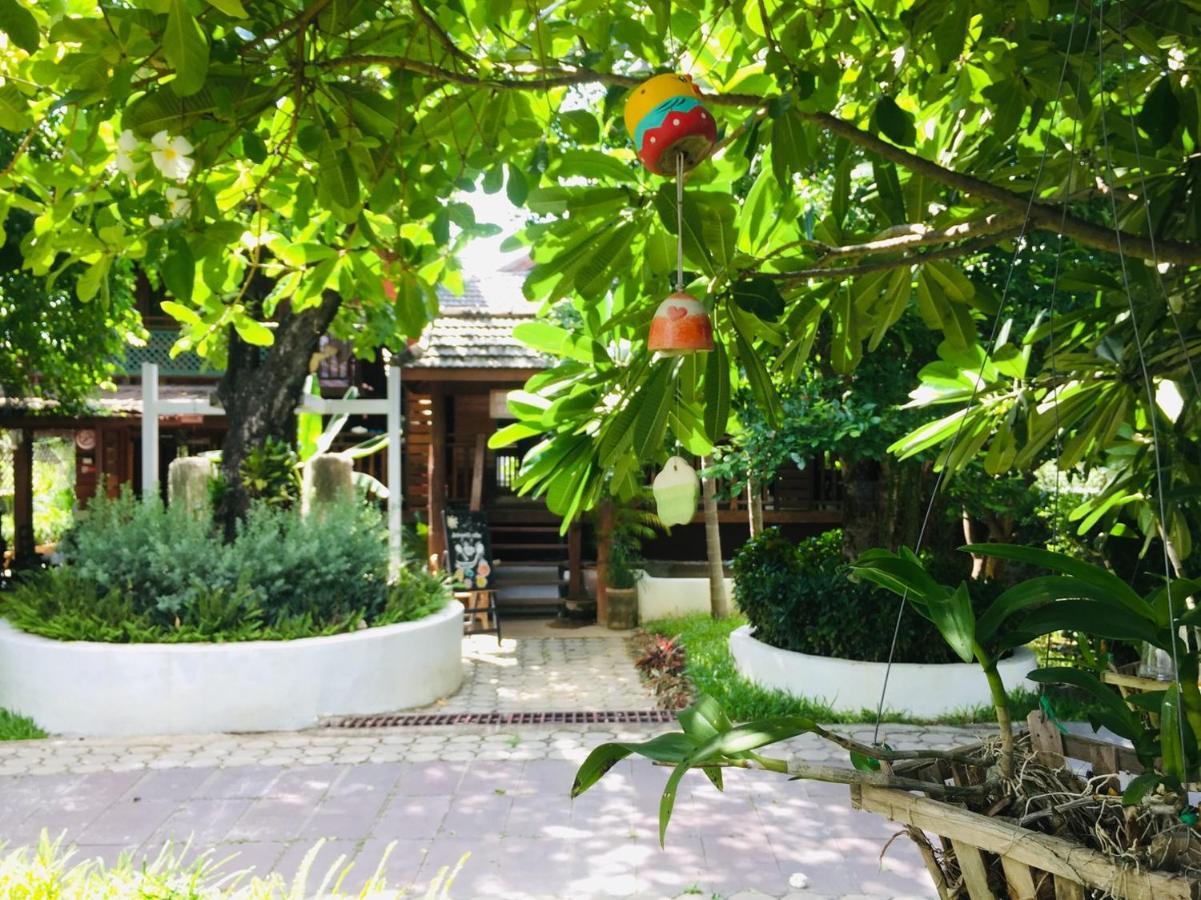 Teena​ House Chiang​ Mai Hotel Chiang Mai
