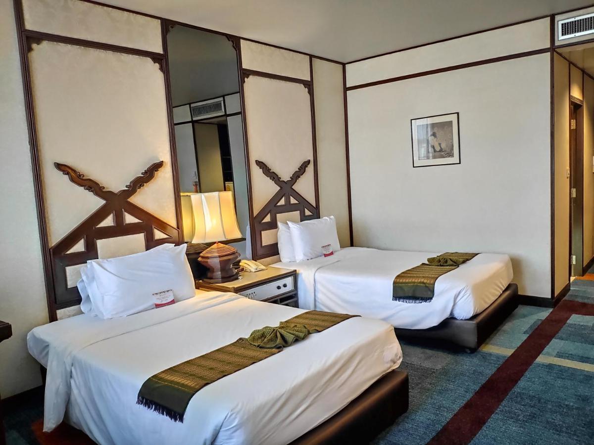 Hotel Orchid 4*