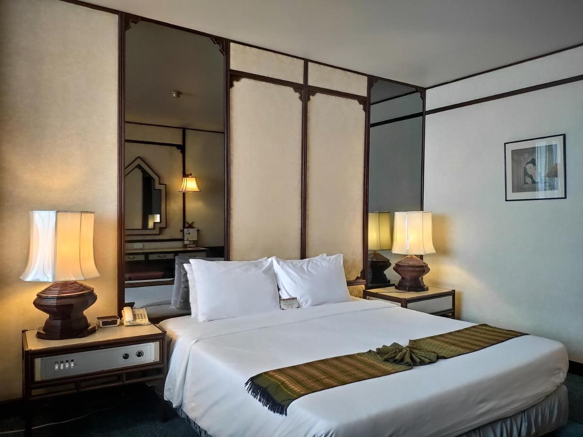 Orchid Hotel Chiang Mai