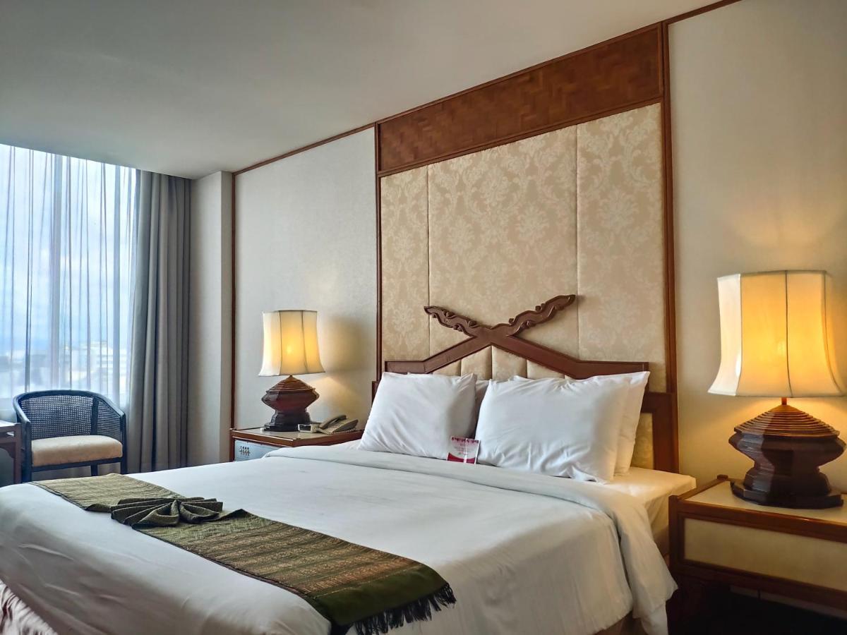 Orchid Hotel Chiang Mai