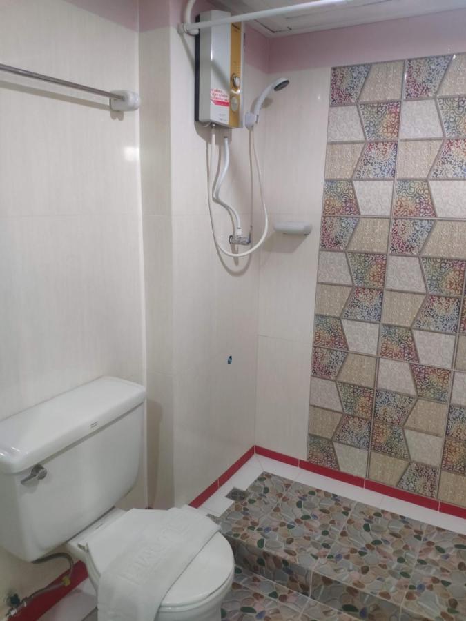 Changpuak Hotel 2*
