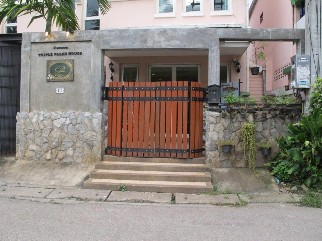 Casa de hóspedes Triple Palms House *
