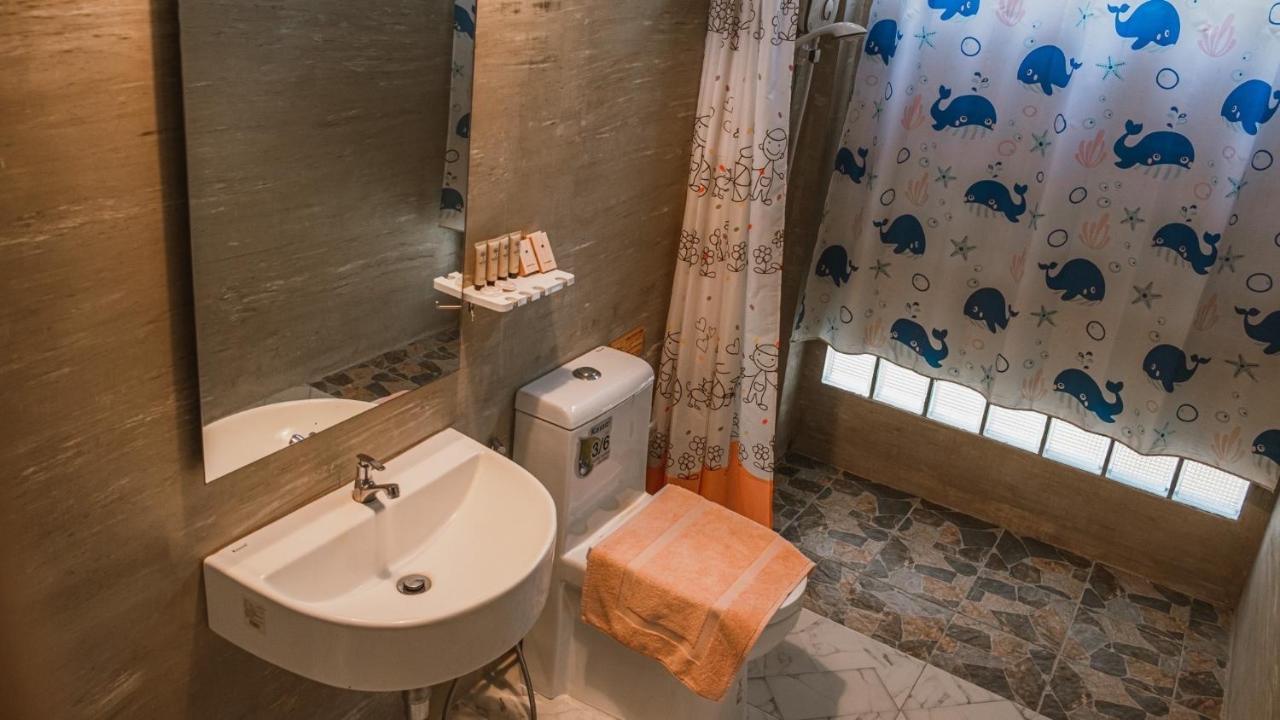ปันสุข ห้องพักหลักร้อย Pun-suk Guest house