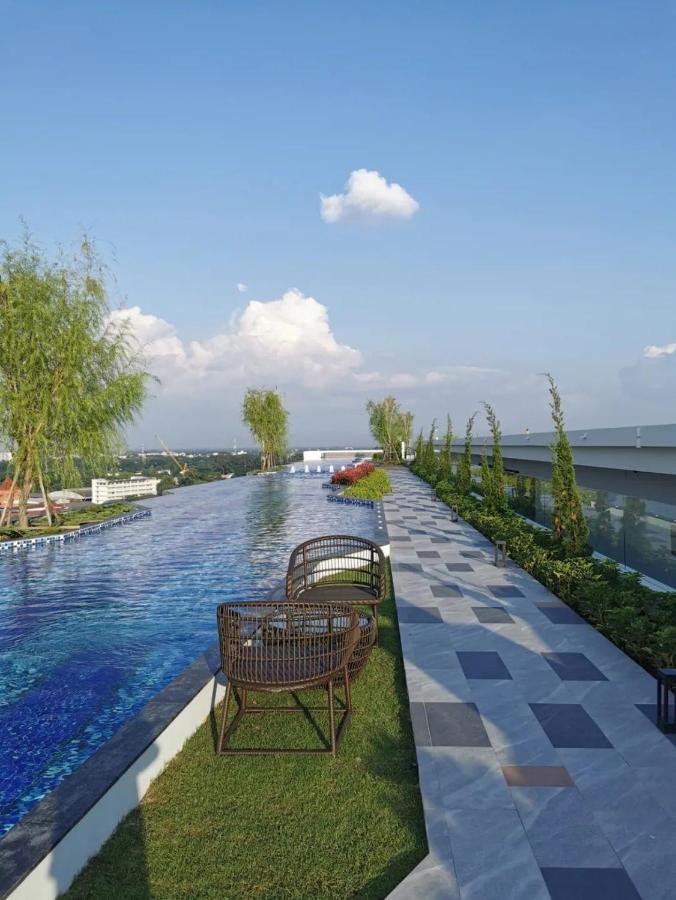 Appartement Astra Sky River