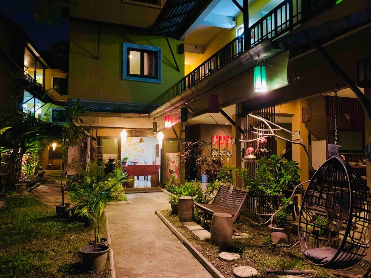 Thapae Boutique House Resort