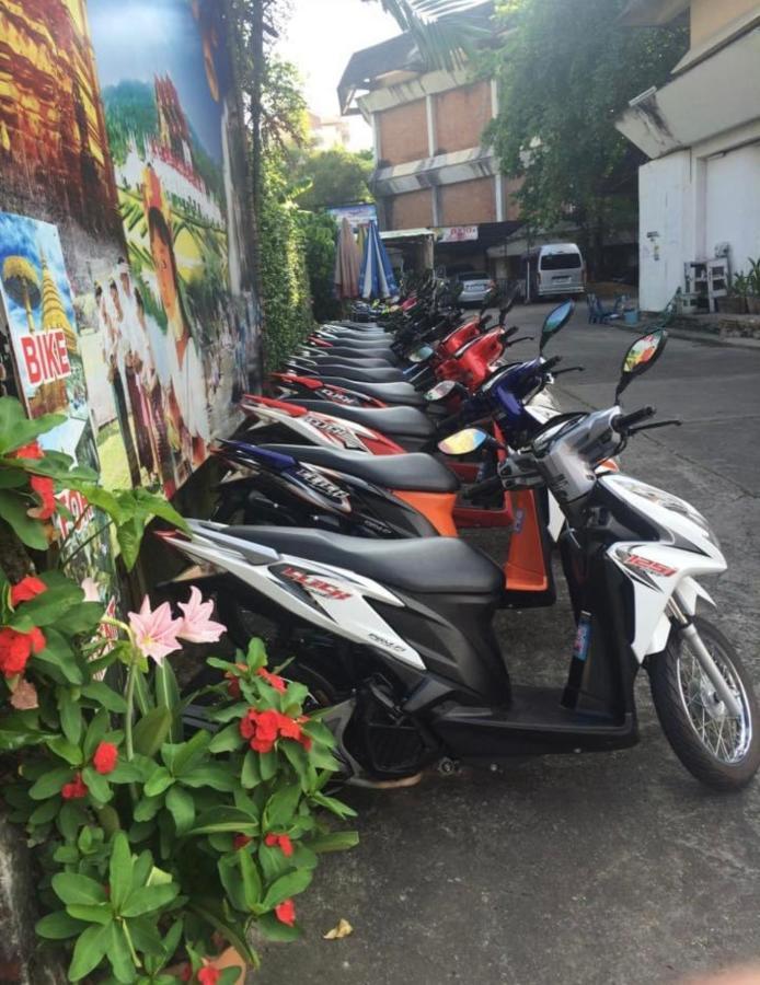 Tawan Bed Club Hostel *