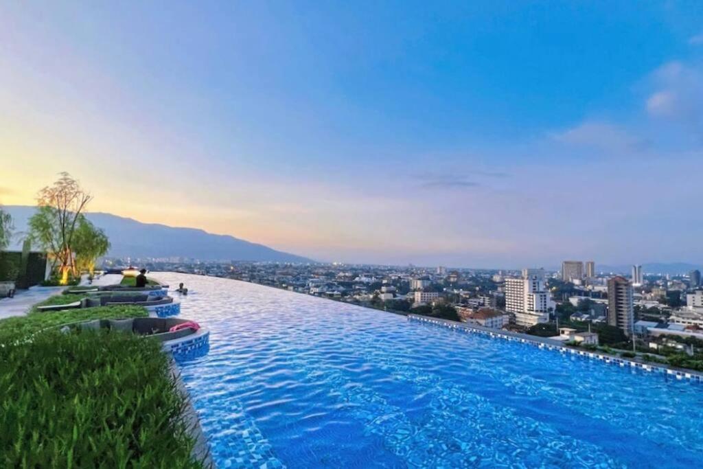 Astra Sky River Pool By Duke 06