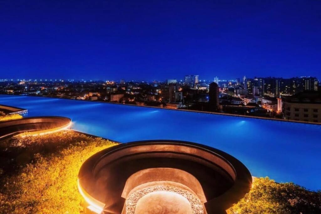 Apartment Astra Sky River Pool By Duke 06 Chiang Mai