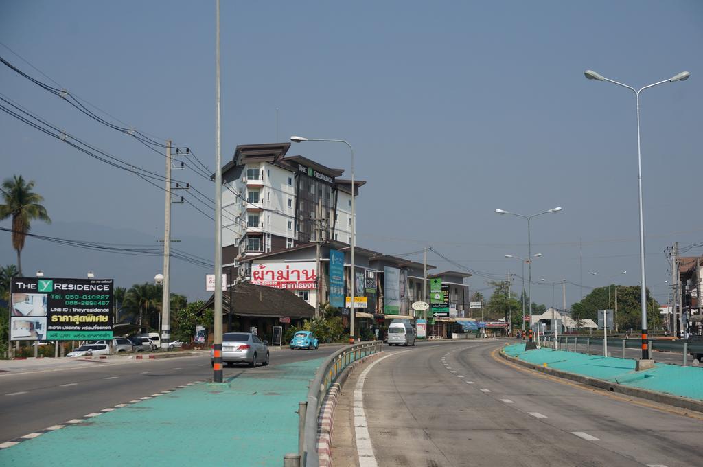 The Y Hotel 3*