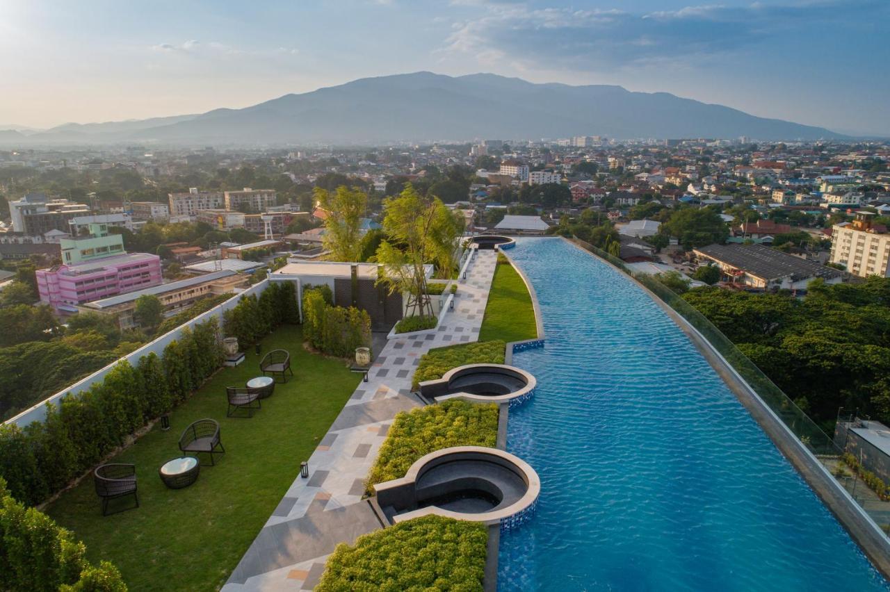 The Astra Sky River City &mountain View