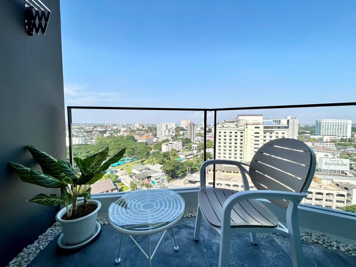 Apartment The Astra Sky River City &mountain View