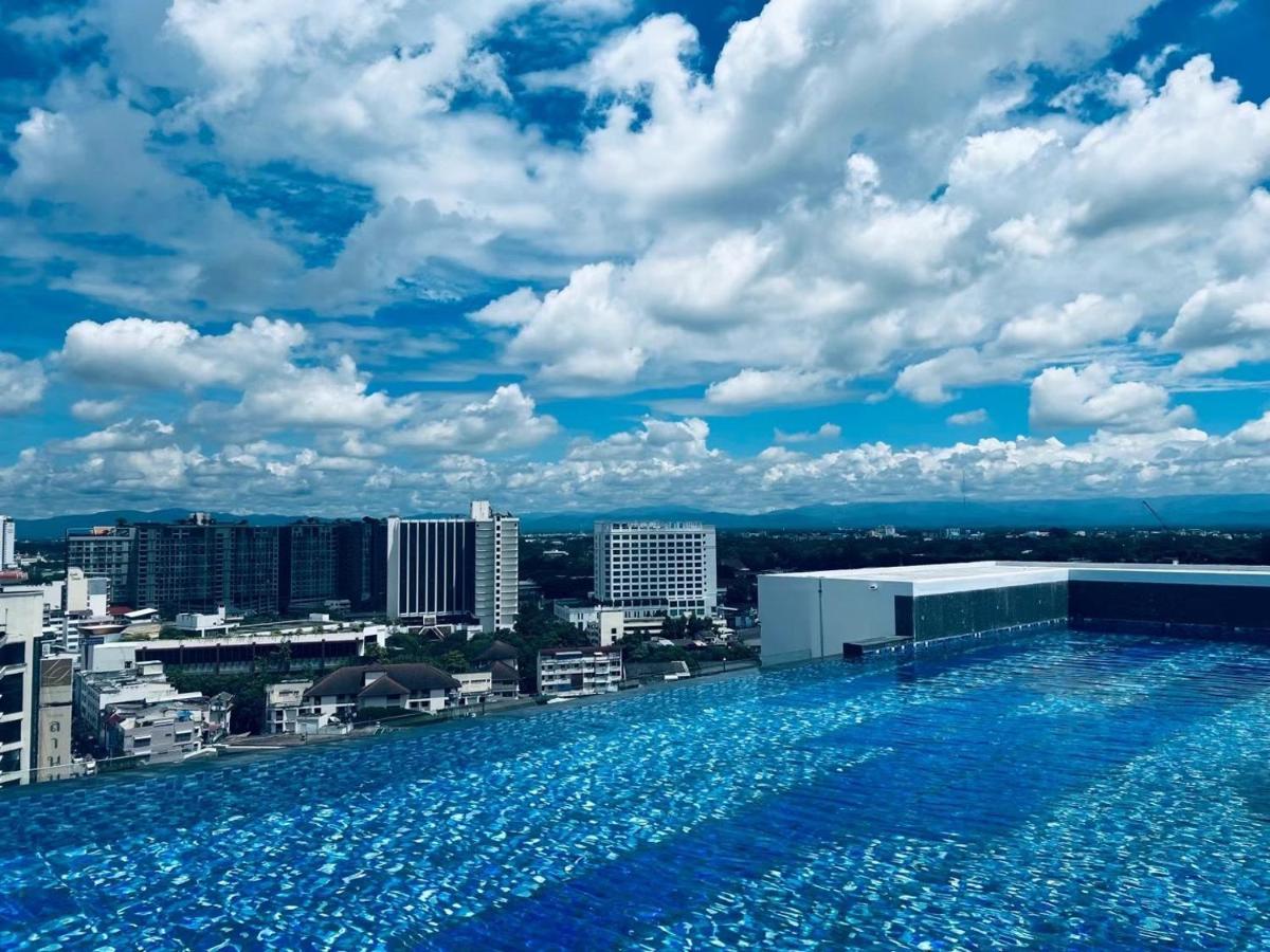 The Astra Sky River City &mountain View *