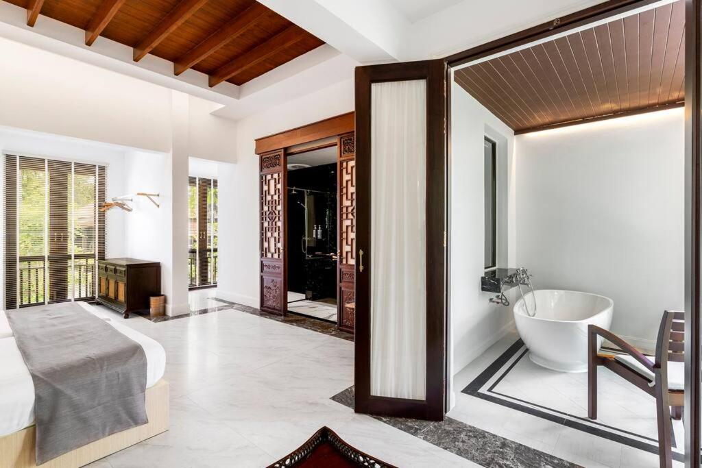 Villa Sclass 2 Luxe Pools & Breakfast , Area