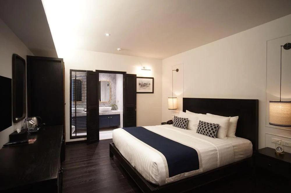 Cheeva Dee Hotel
