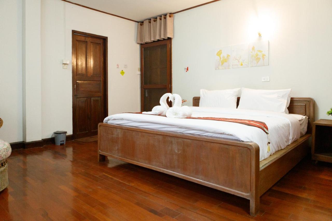 Lanaro House * Chiang Mai