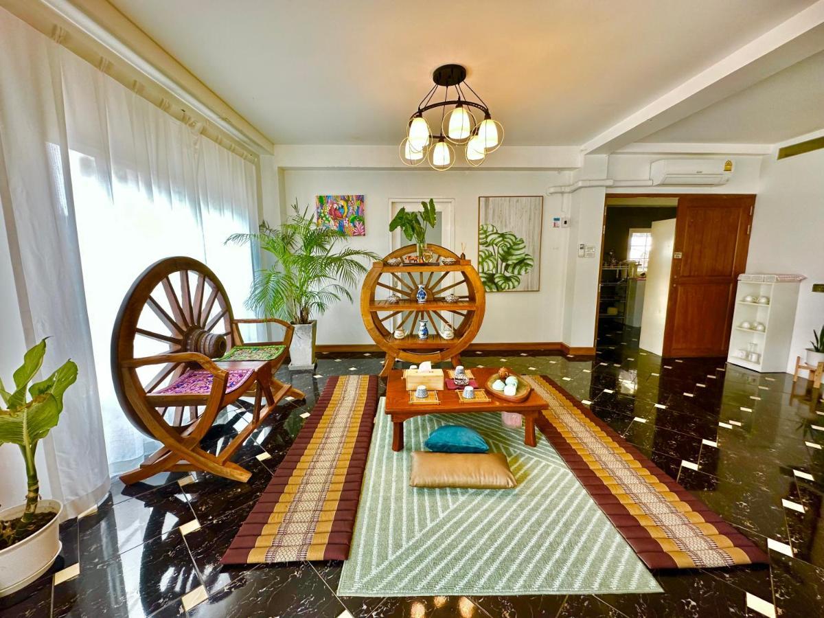 Villa Comfy Boutique House *