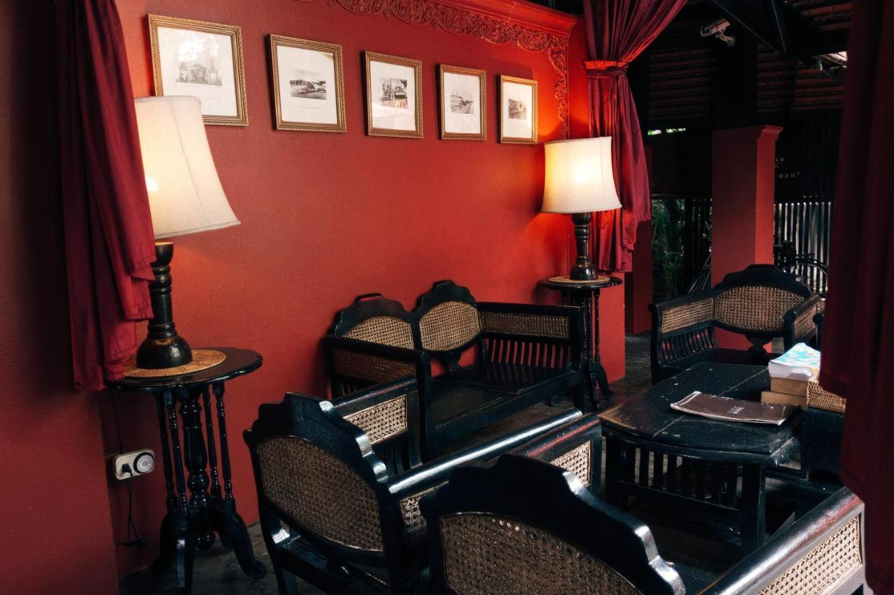 Tri Yaan Na Ros Colonial House Hotel