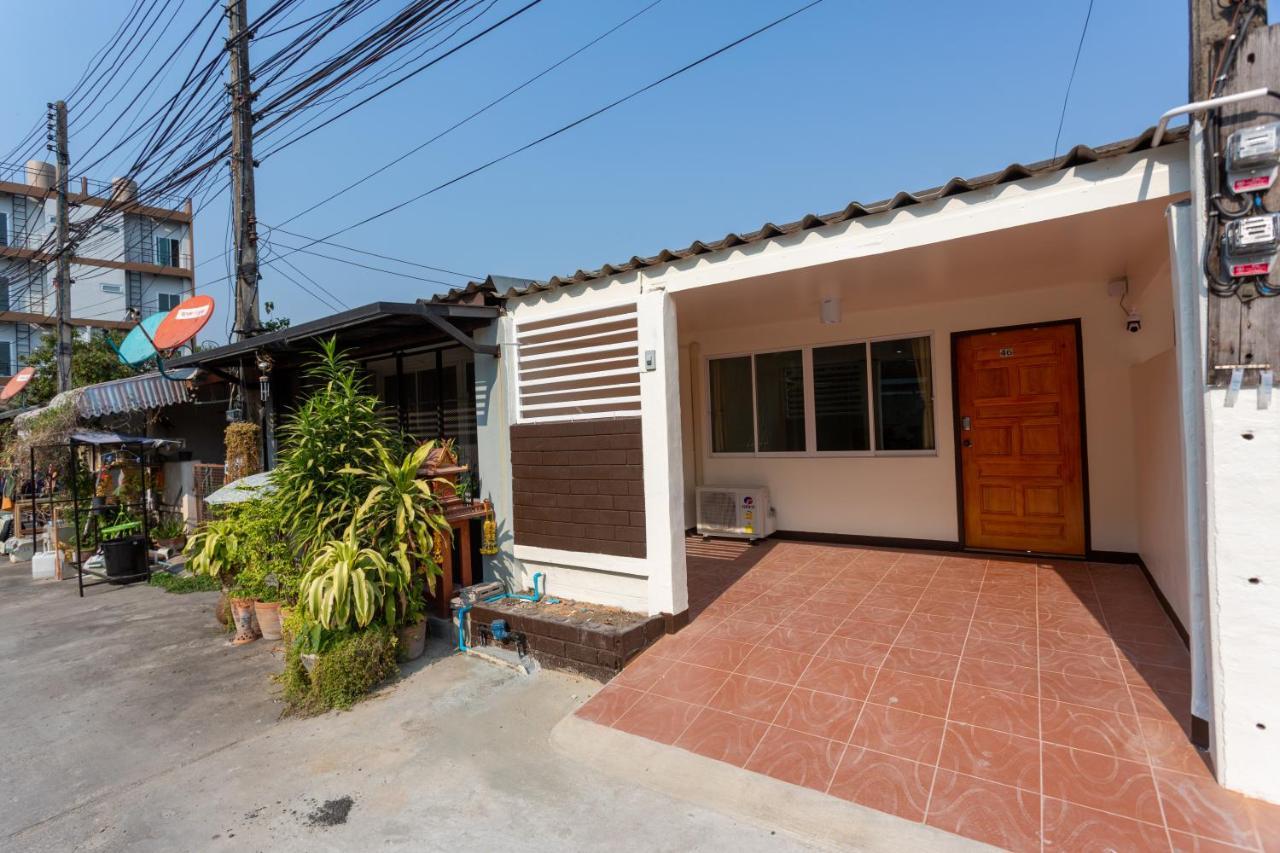 Apartment Townhouse Near Airport And Old Town Chiang Mai