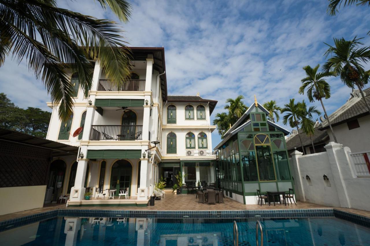 Cheva Gallery Boutique 4*