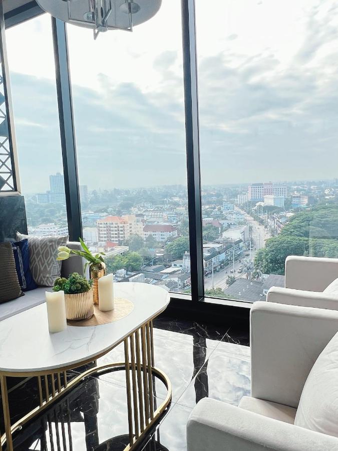 Perfect Pool View Astra Sky River Aparthotel