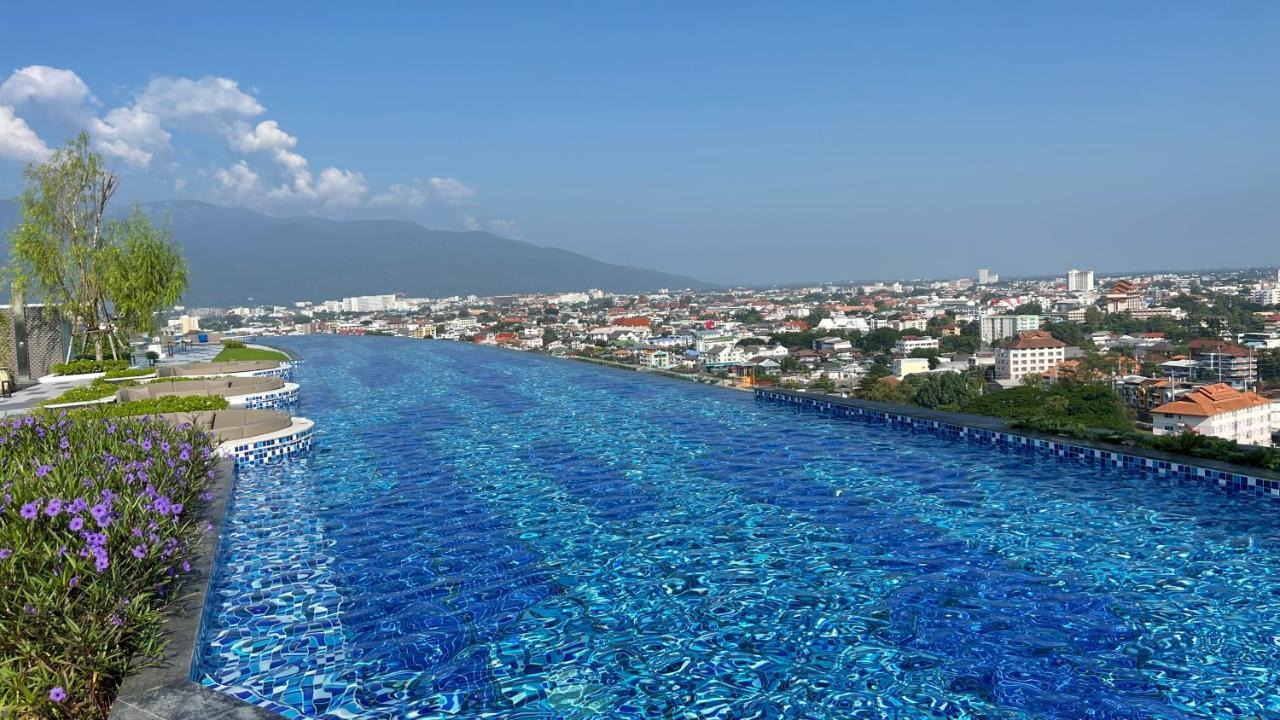Aparthotel Perfect Pool View Astra Sky River *