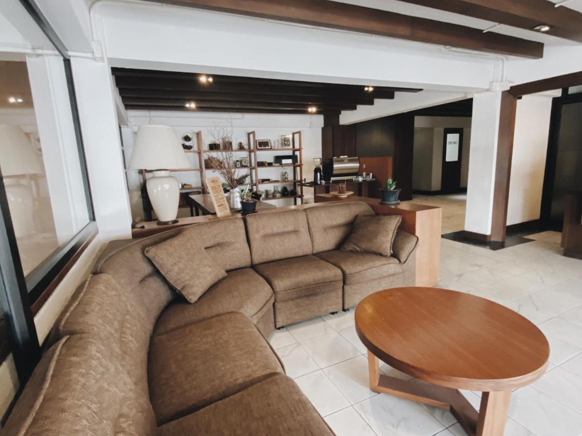 The An-teak Hotel 2*