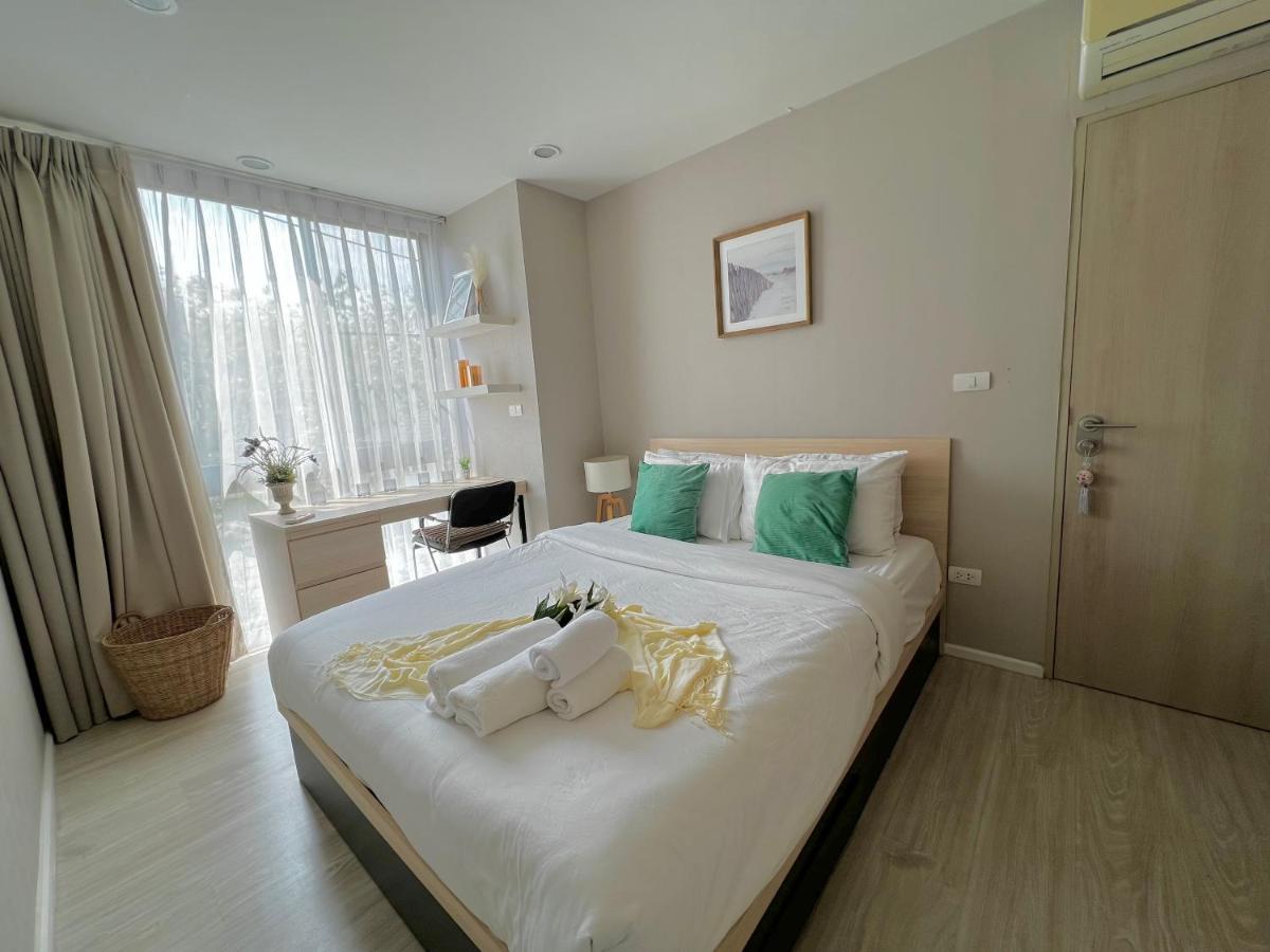 Apartment Palm Springs Nimman Fountain Condominium By Merryland *