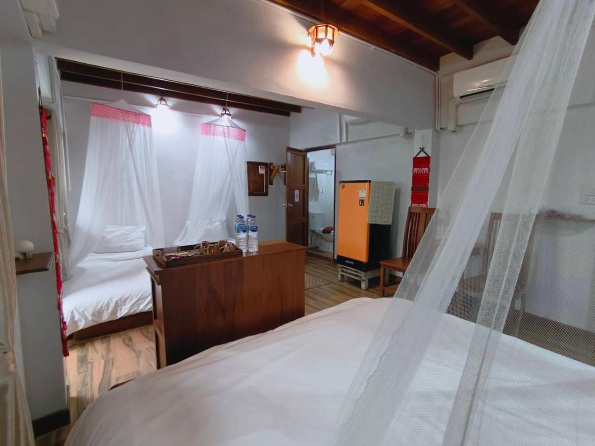 Aphilapa Hotel