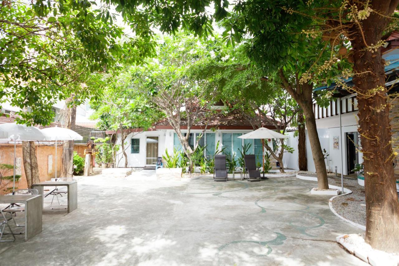 Baan Weekday At Chiangmai Old Town Rumah percutian