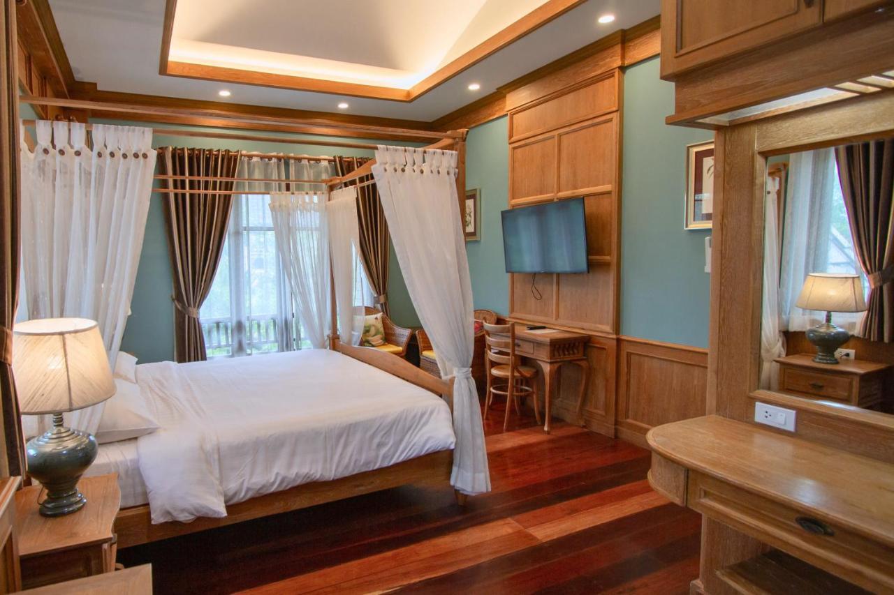 Hotel Rich Garden House 3*