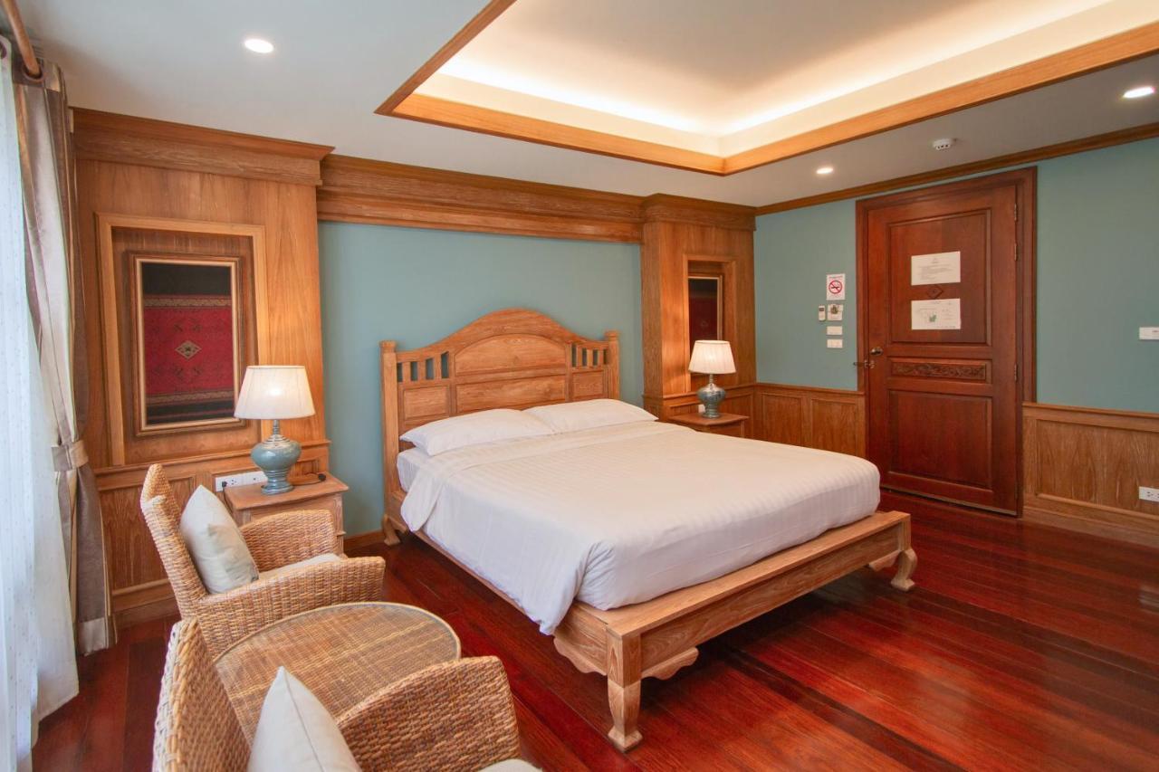 Rich Garden House Hotel 3*
