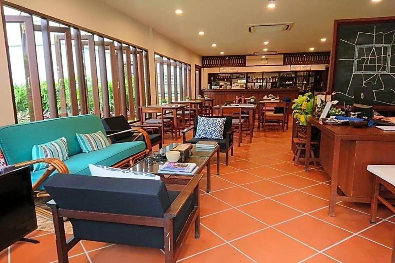 Hotel Sanpakoi 3*
