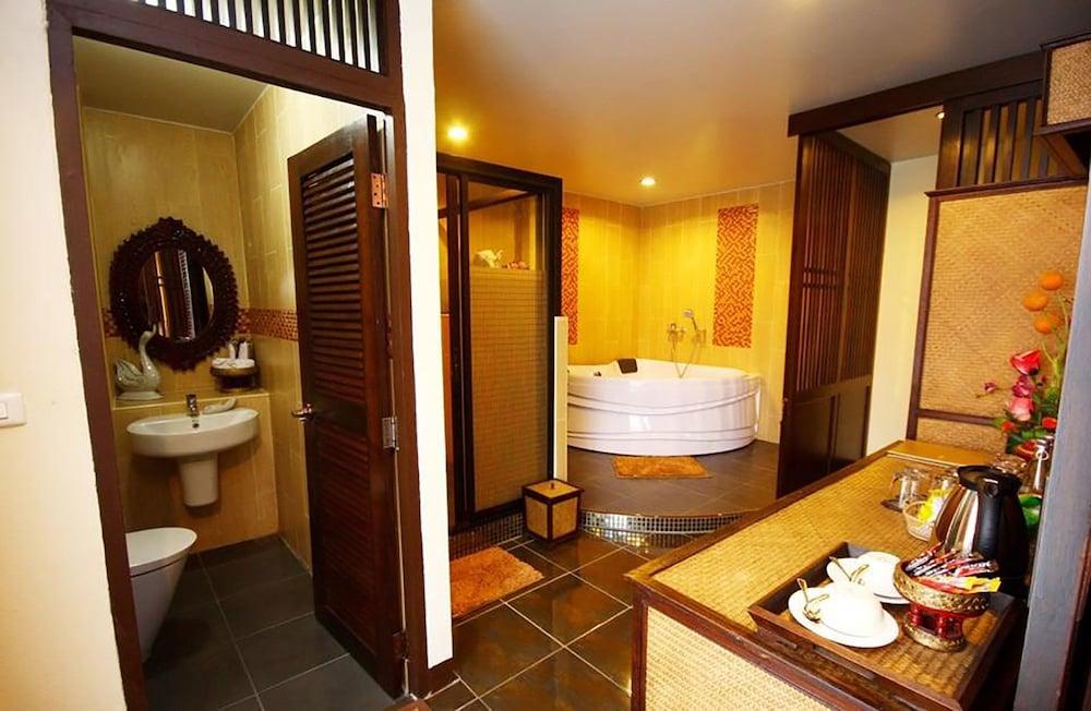 Cm Night Bazaar Boutique ซี เอ็ม ไนท์บาซาร์ บูทีค - Sha Certified Hotel Chiang Mai