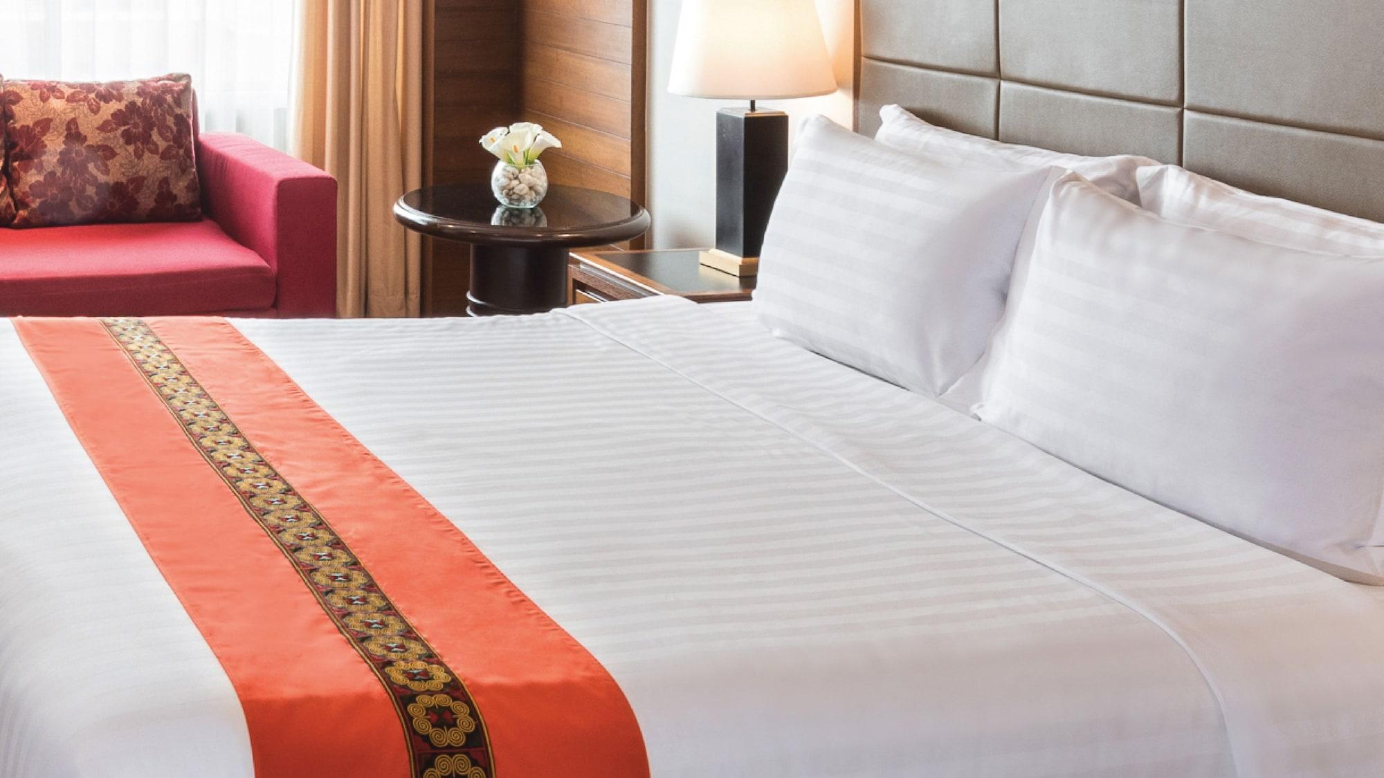 Movenpick Suriwongse Chiang Mai