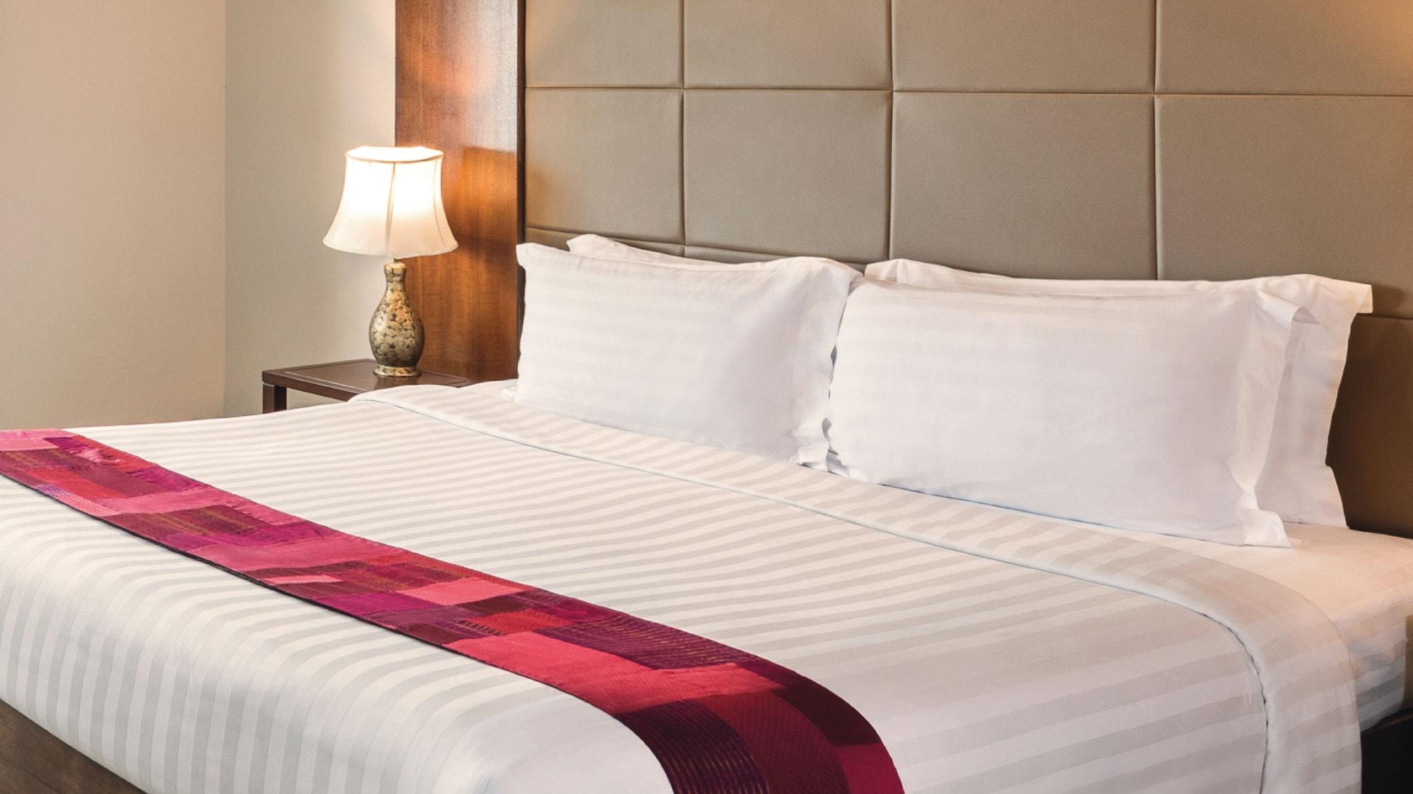 Movenpick Suriwongse 4* Chiang Mai