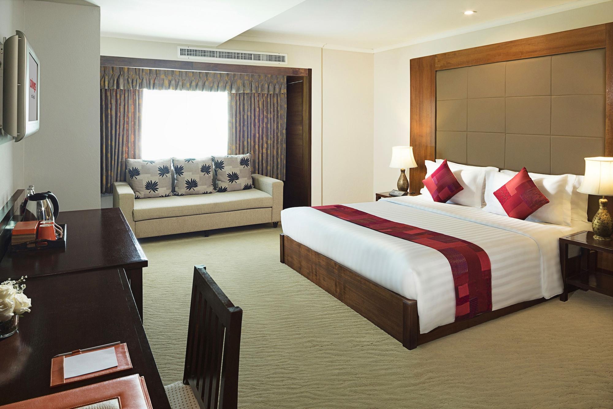 Movenpick Suriwongse Hotel Chiang Mai
