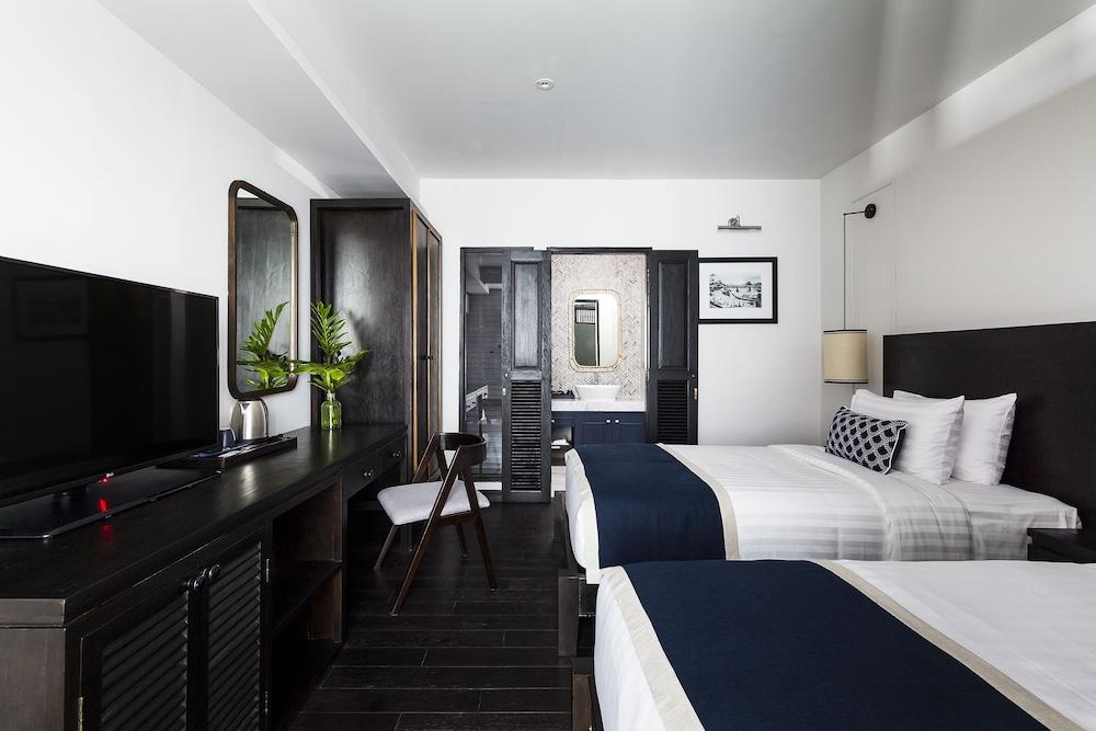 Cheeva Dee Hotel