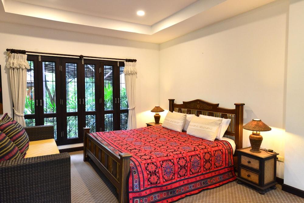 Baannamping Riverside Village Hotel Chiang Mai