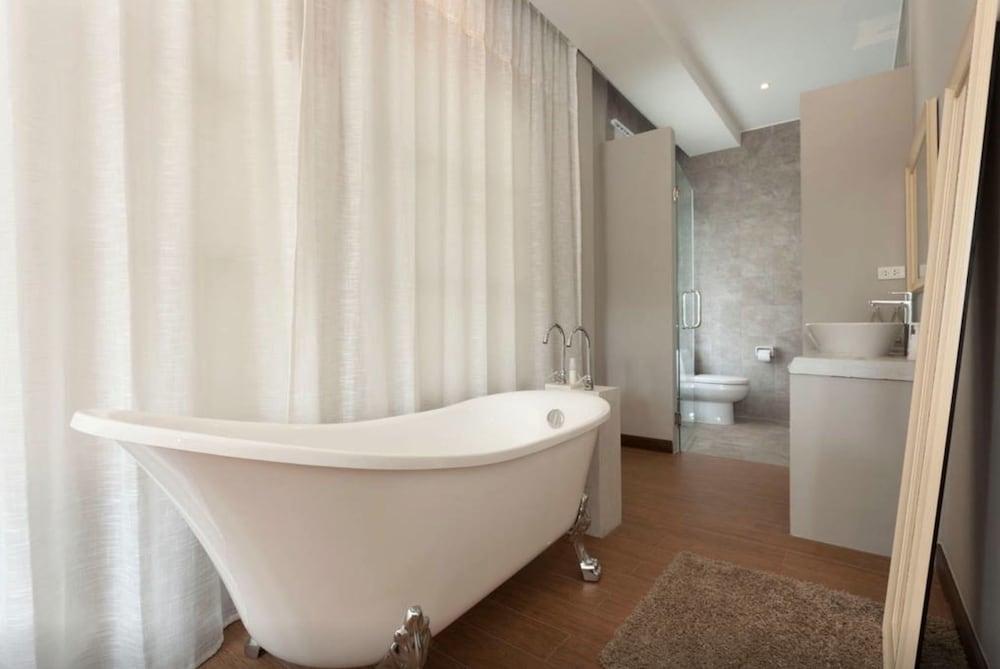 Meesuk Boutique House